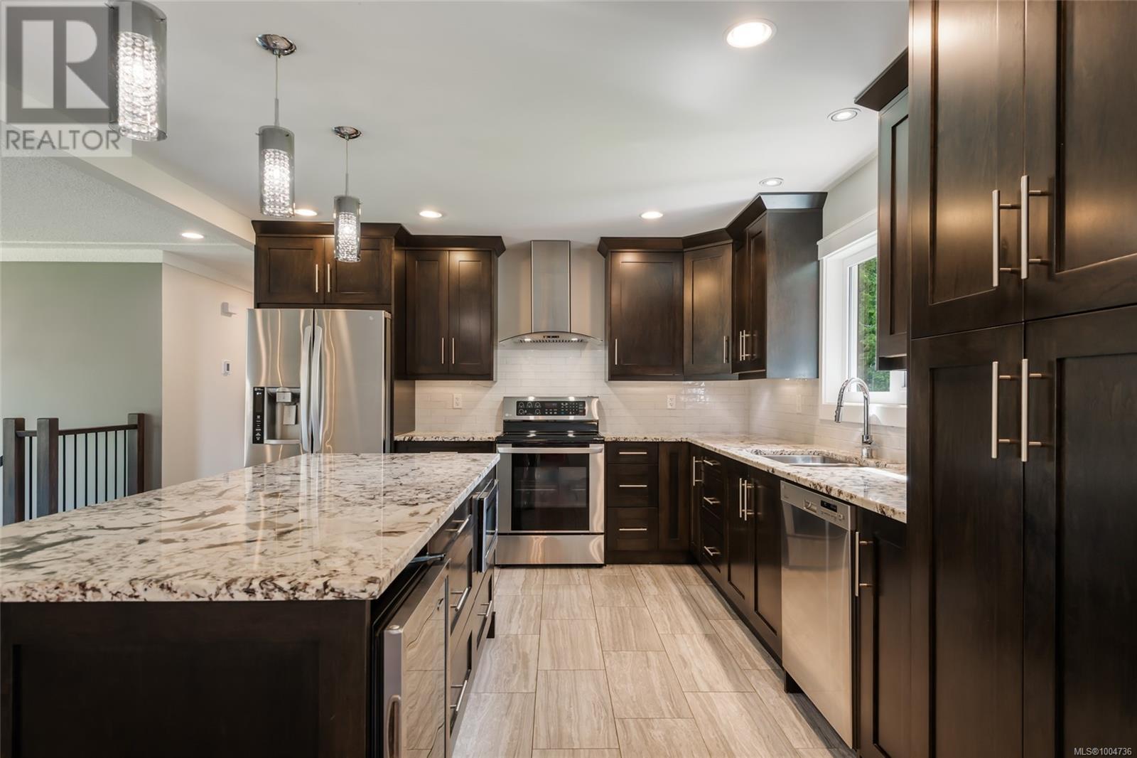 6124 Strathcona St, Port Alberni