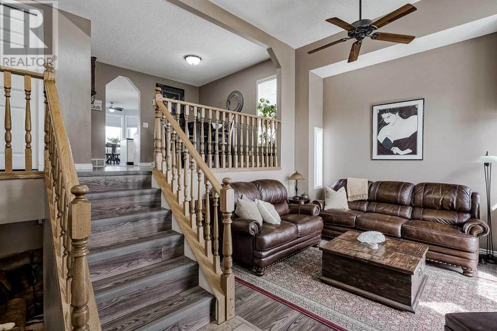 Single Family House 3 Level for Sale in  Harvest Glen Rise NE Harvest Hills Calgary 