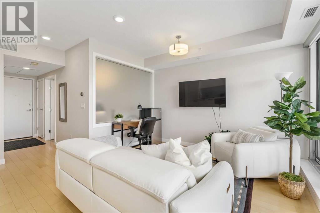 Single Family House for Sale in    Avenue NW Hillhurst Calgary 