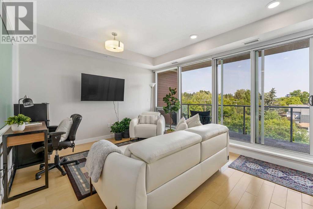 Single Family House for Sale in    Avenue NW Hillhurst Calgary 