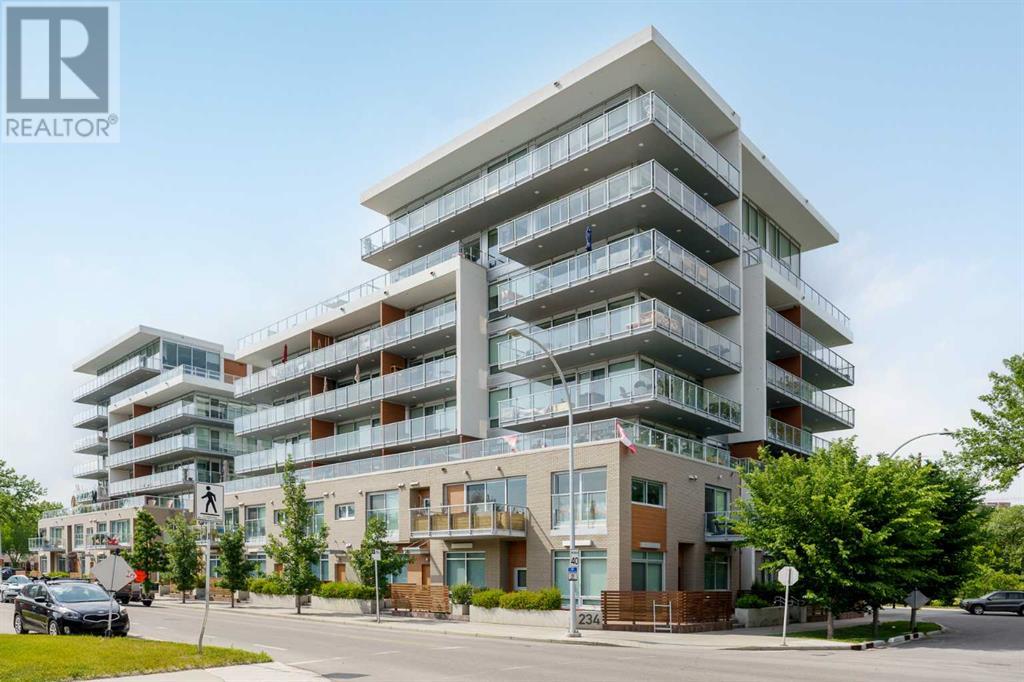 Single Family House for Sale in    Avenue NW Hillhurst Calgary 