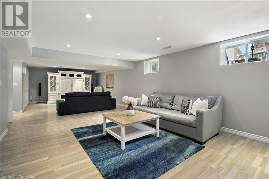 Photo 27 of 4191 Kane Crescent, Burlington ON