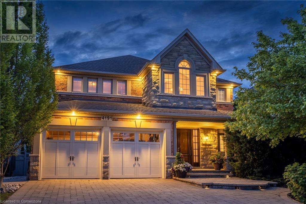 Photo 2 of 4191 Kane Crescent, Burlington ON