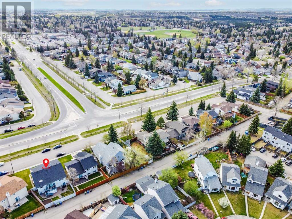 Single Family House Bi-level for Sale in  Woodmont Way SW Woodbine Calgary 
