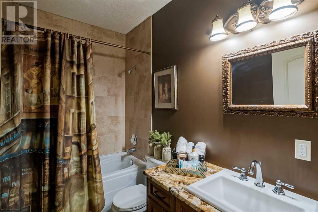 Single Family House for Sale in  A Street NE Renfrew Calgary 
