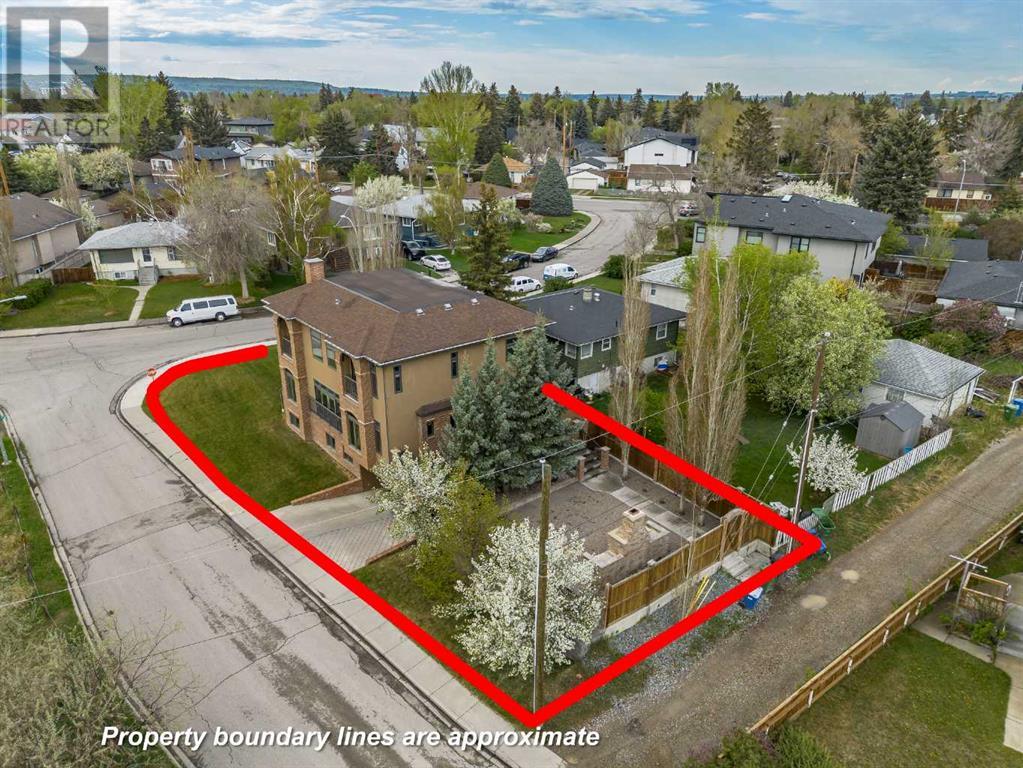 Single Family House for Sale in  A Street NE Renfrew Calgary 