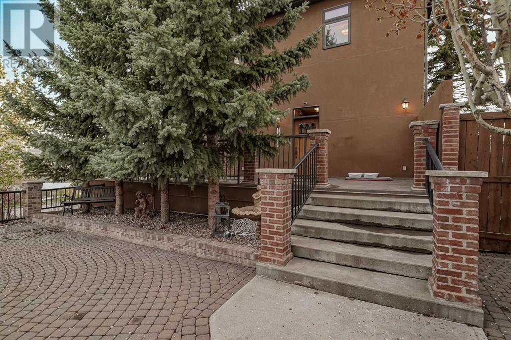 Single Family House for Sale in  A Street NE Renfrew Calgary 