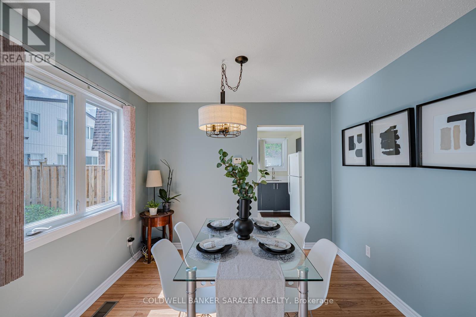 https://ddfcdn.realtor.ca/listing/TS638865320742100000/reb76/highres/7/x12246627_9.jpg