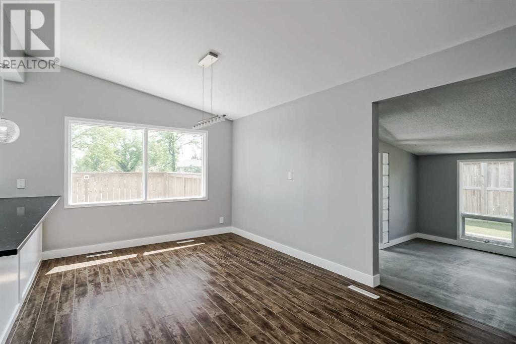 Single Family House Bungalow for Sale in  Buckthorn Road NW Thorncliffe Calgary 