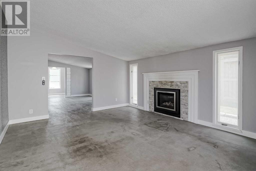 Single Family House Bungalow for Sale in  Buckthorn Road NW Thorncliffe Calgary 