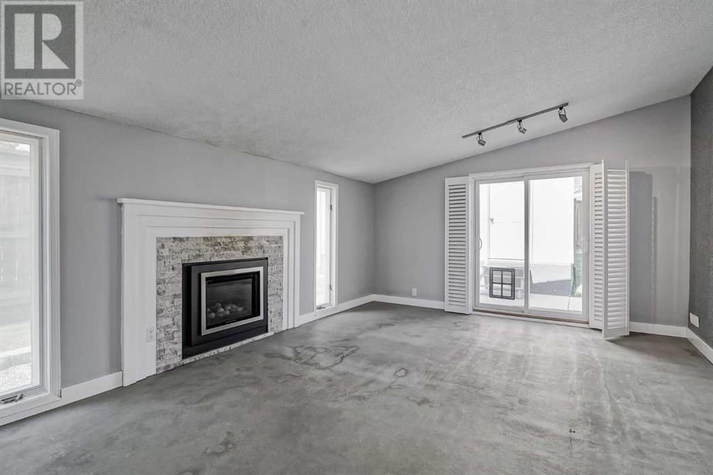 Single Family House Bungalow for Sale in  Buckthorn Road NW Thorncliffe Calgary 