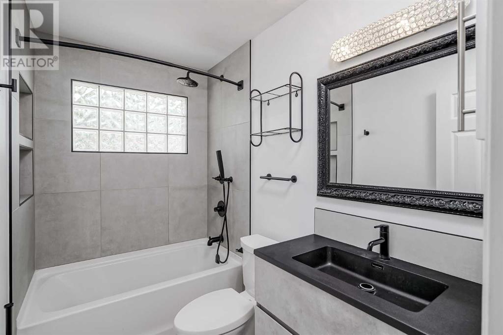 Single Family House Bungalow for Sale in  Buckthorn Road NW Thorncliffe Calgary 
