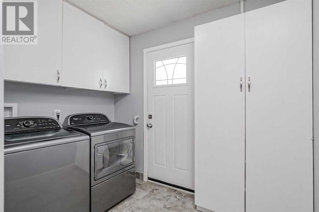 Single Family House Bungalow for Sale in  Buckthorn Road NW Thorncliffe Calgary 