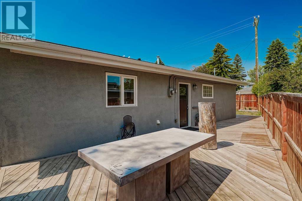 Single Family House Bungalow for Sale in  Buckthorn Road NW Thorncliffe Calgary 