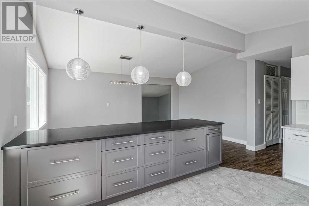 Single Family House Bungalow for Sale in  Buckthorn Road NW Thorncliffe Calgary 