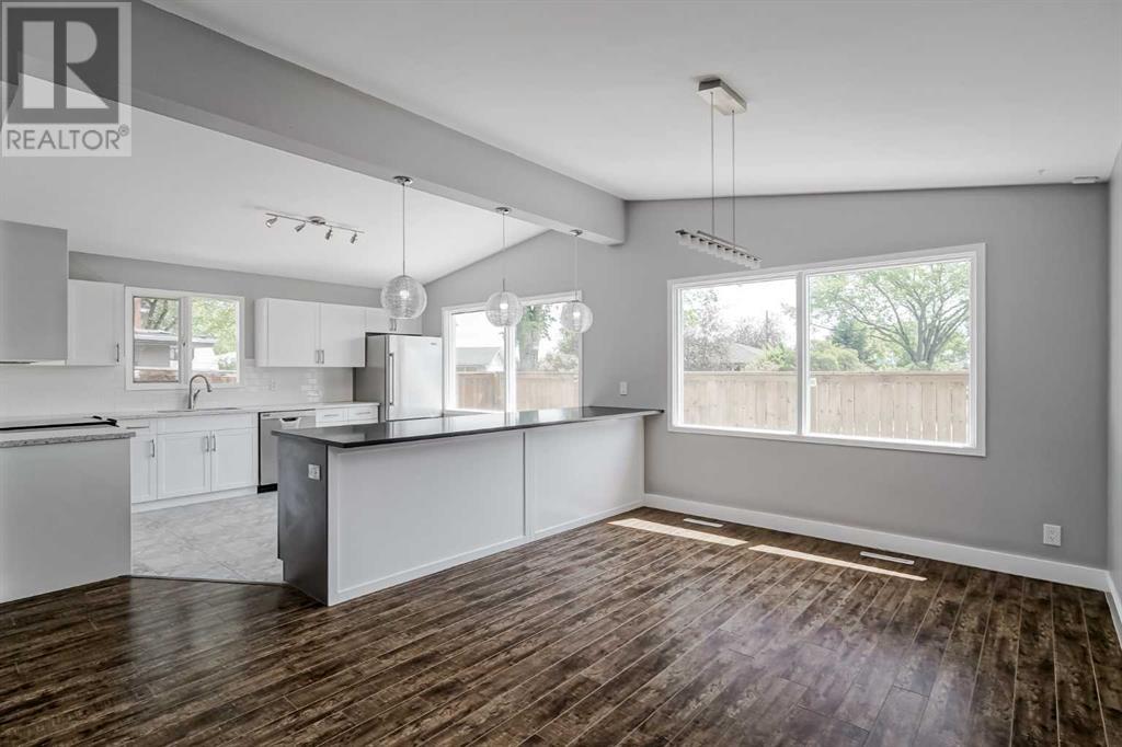 5519 Buckthorn Road NW, Calgary, Alberta