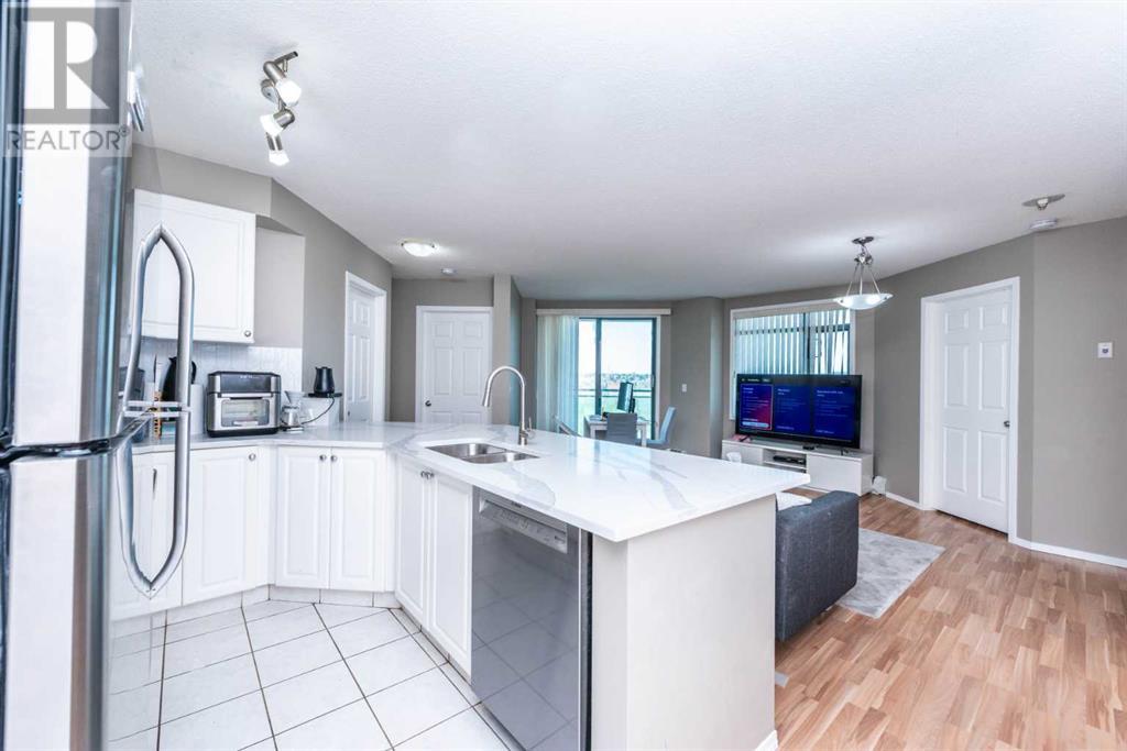 Single Family House for Sale in    Avenue SW Downtown West End Calgary 