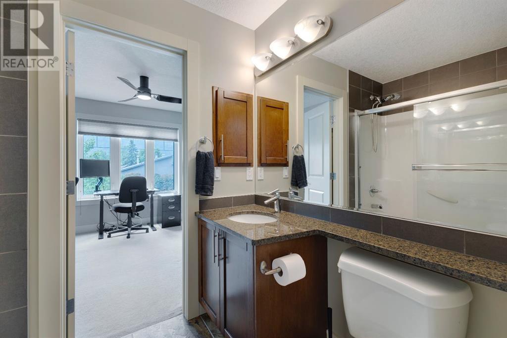 Single Family House for Sale in   Avenue NW Montgomery Calgary 