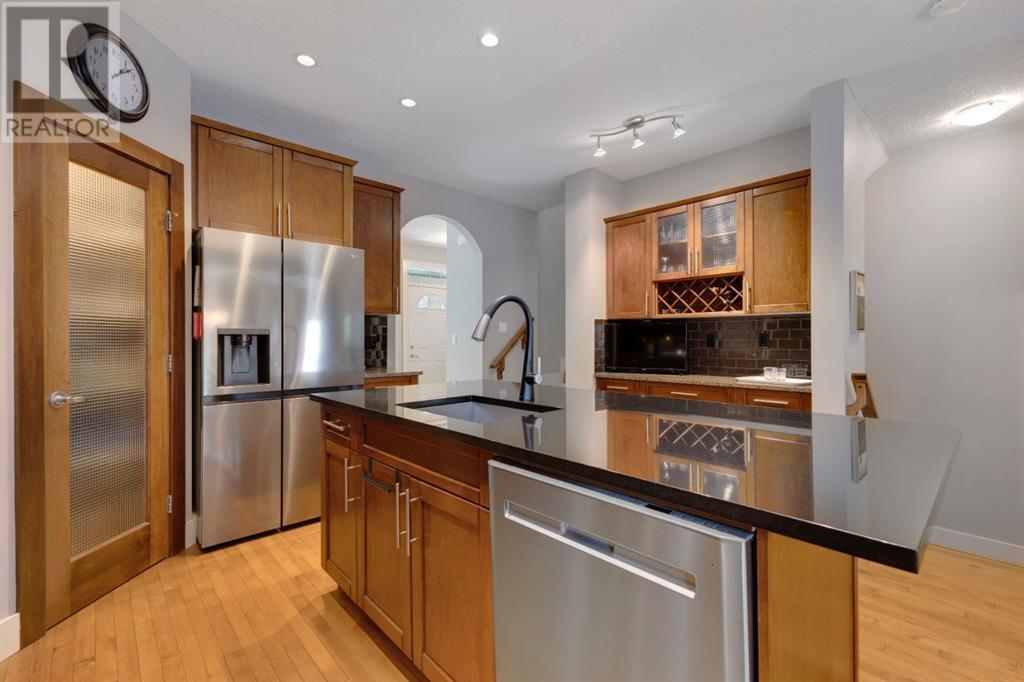 Single Family House for Sale in   Avenue NW Montgomery Calgary 