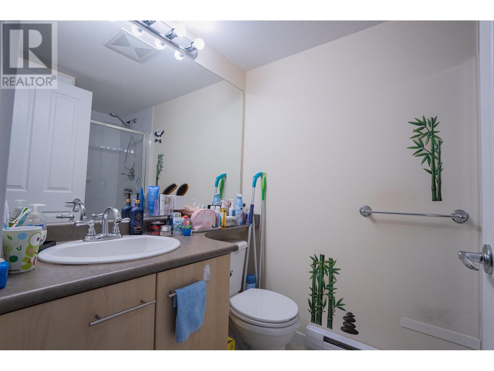 Photo 15 of 5113 5111 Garden City Road, Richmond BC