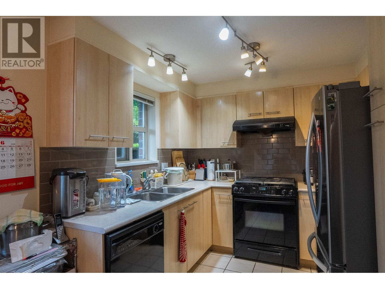 Photo 21 of 5113 5111 Garden City Road, Richmond BC