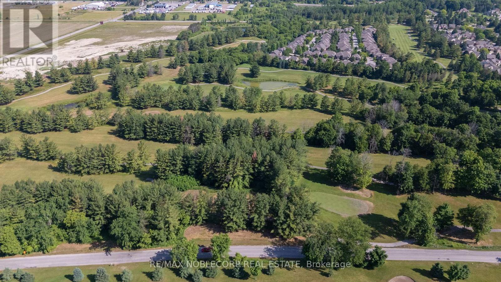 Photo 41 of 128 40 Hillcrest Drive, New Tecumseth ON