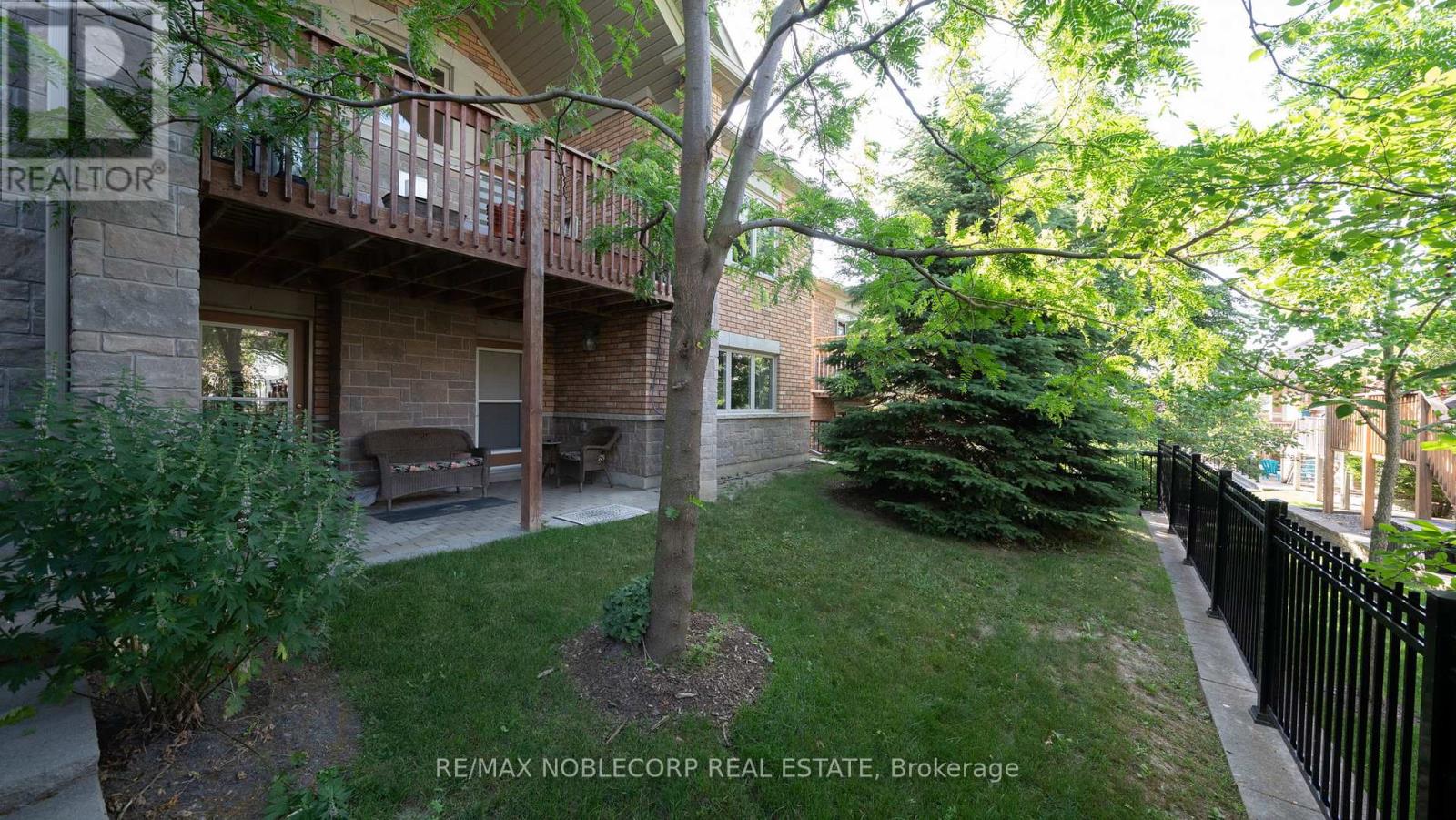 Photo 42 of 128 40 Hillcrest Drive, New Tecumseth ON