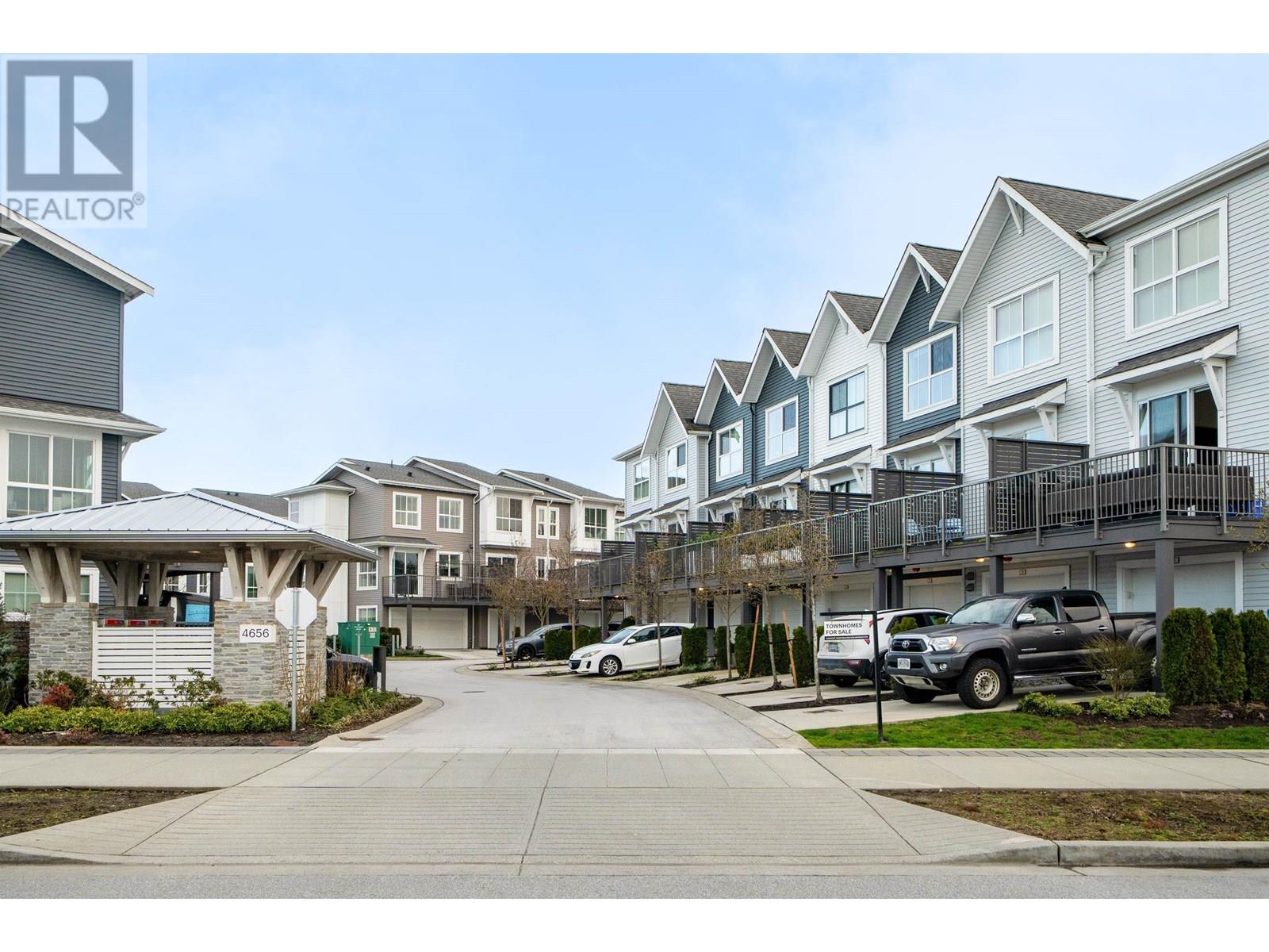 Photo 2 of 12 4656 Orca Way, Tsawwassen BC