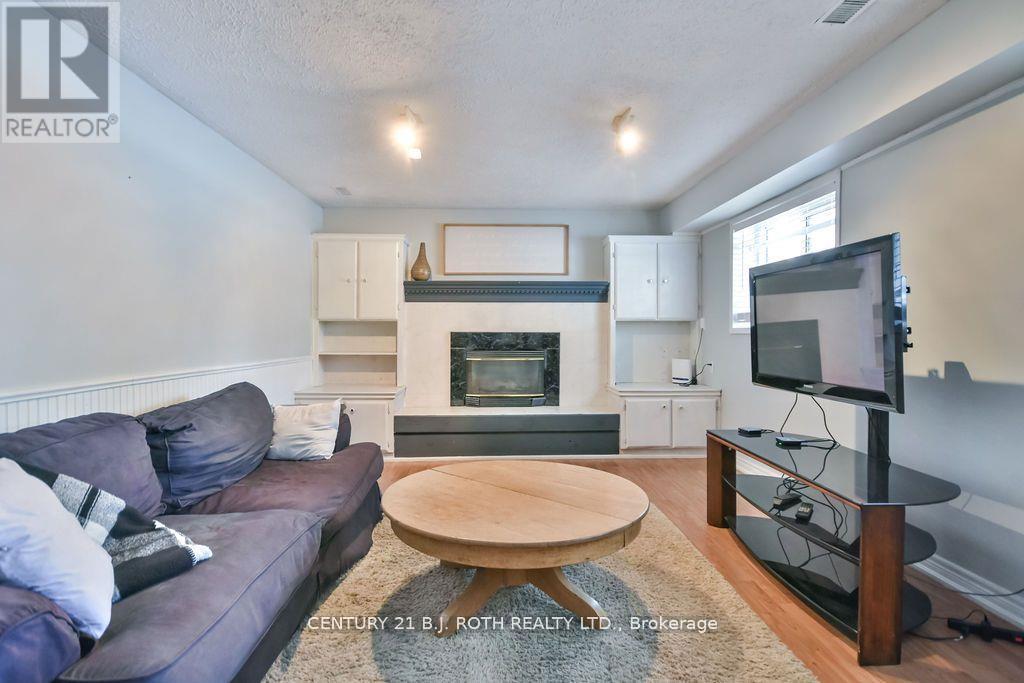 Photo 2 of 21 Luella Boulevard, Springwater ON