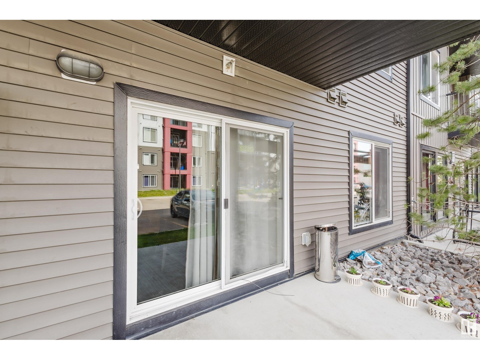 Photo 12 of 108 340 Windermere Rd Nw, Edmonton AB