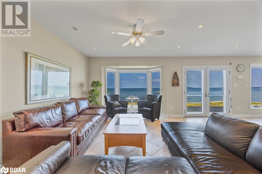 Photo 12 of 2653 Leonard Street, Innisfil ON