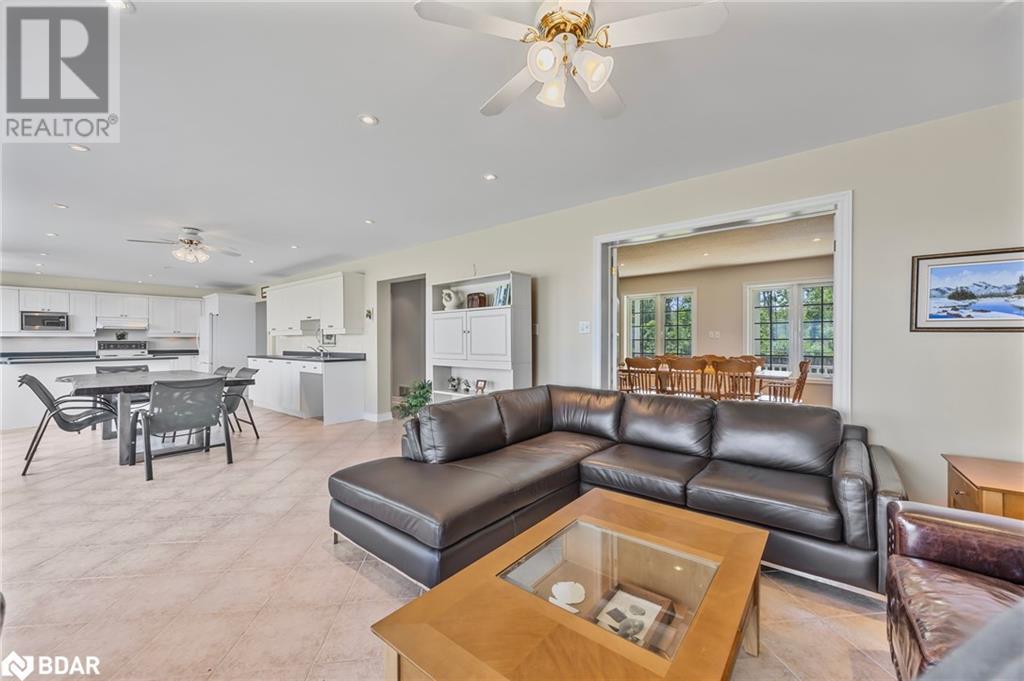 Photo 14 of 2653 Leonard Street, Innisfil ON