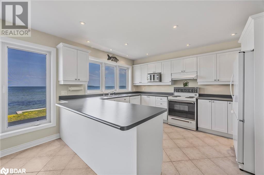 Photo 18 of 2653 Leonard Street, Innisfil ON
