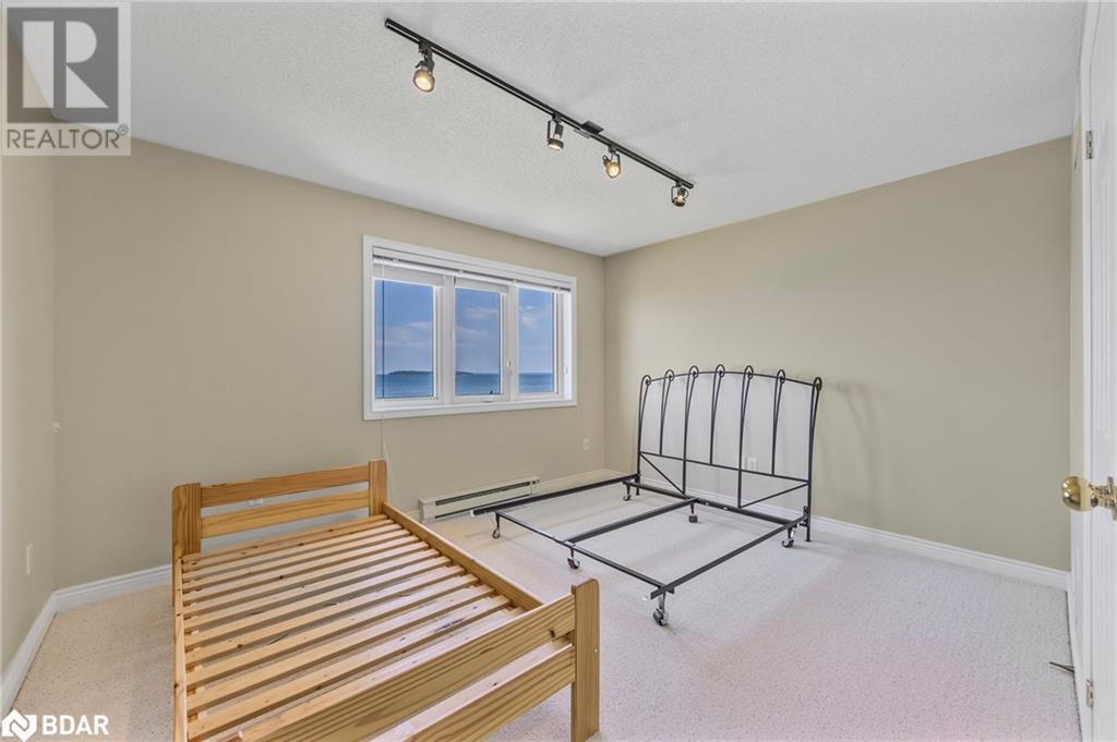 Photo 30 of 2653 Leonard Street, Innisfil ON