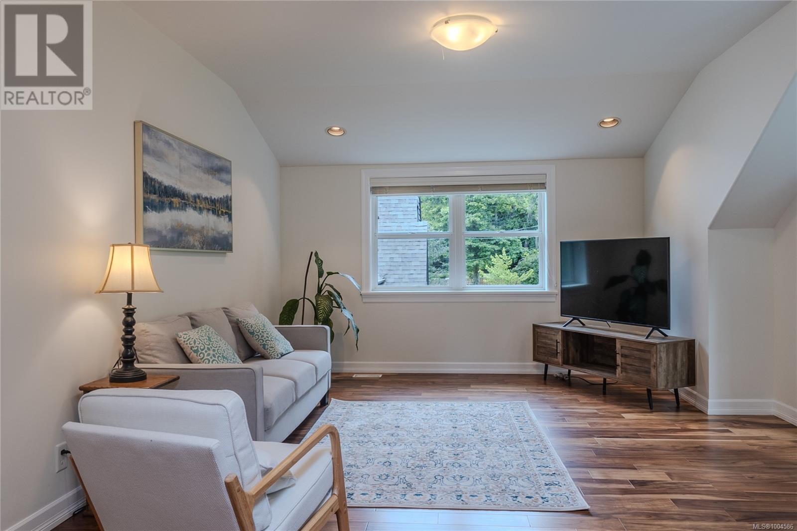 Photo 19 of 3948 Telegraph Bay Rd, Saanich BC