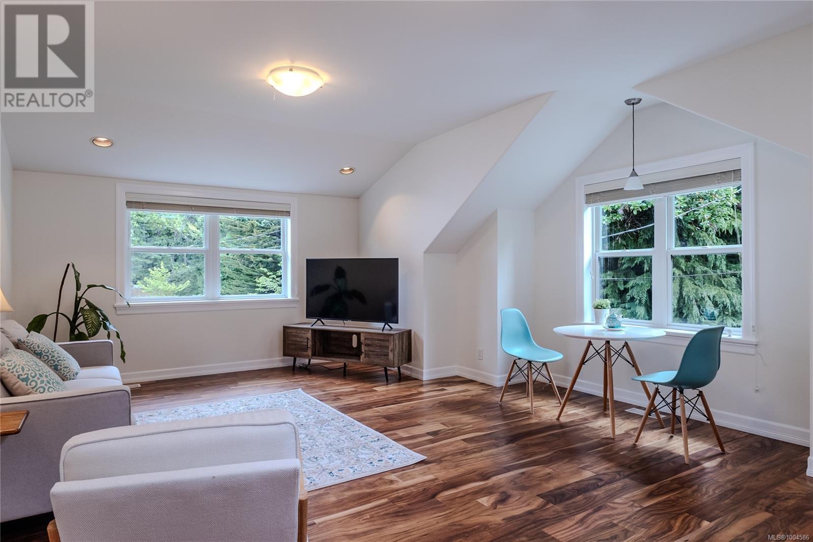 Photo 18 of 3948 Telegraph Bay Rd, Saanich BC