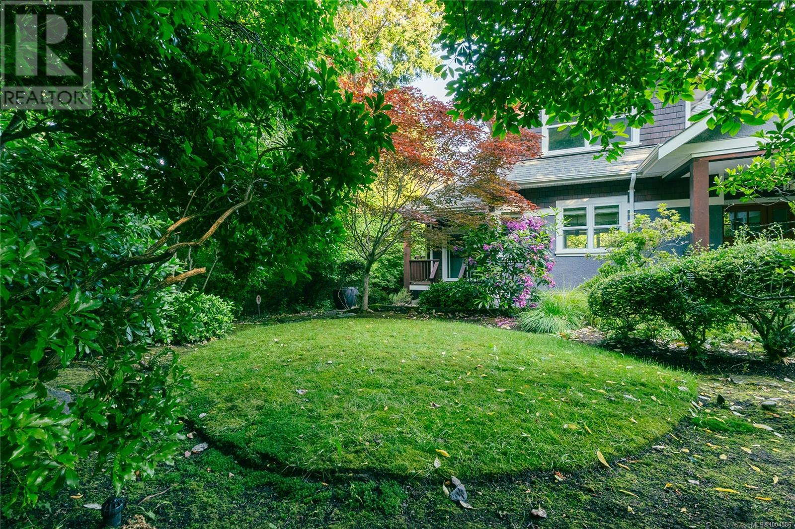 Photo 37 of 3948 Telegraph Bay Rd, Saanich BC