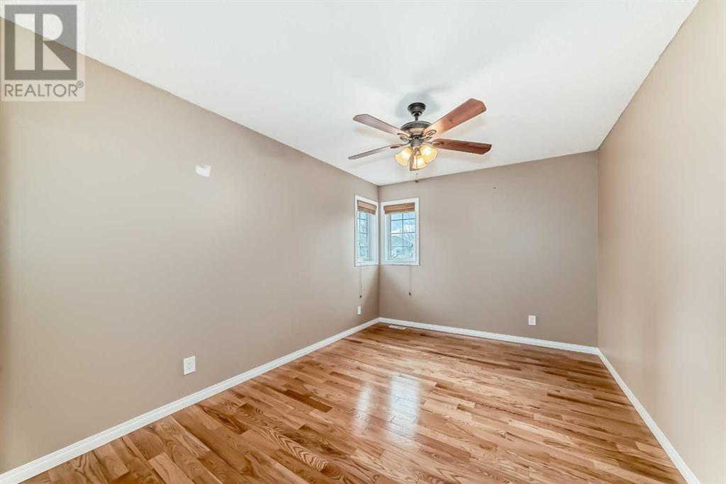 Single Family House for Sale in  Douglasview Rise SE Douglasdale/Glen Calgary 