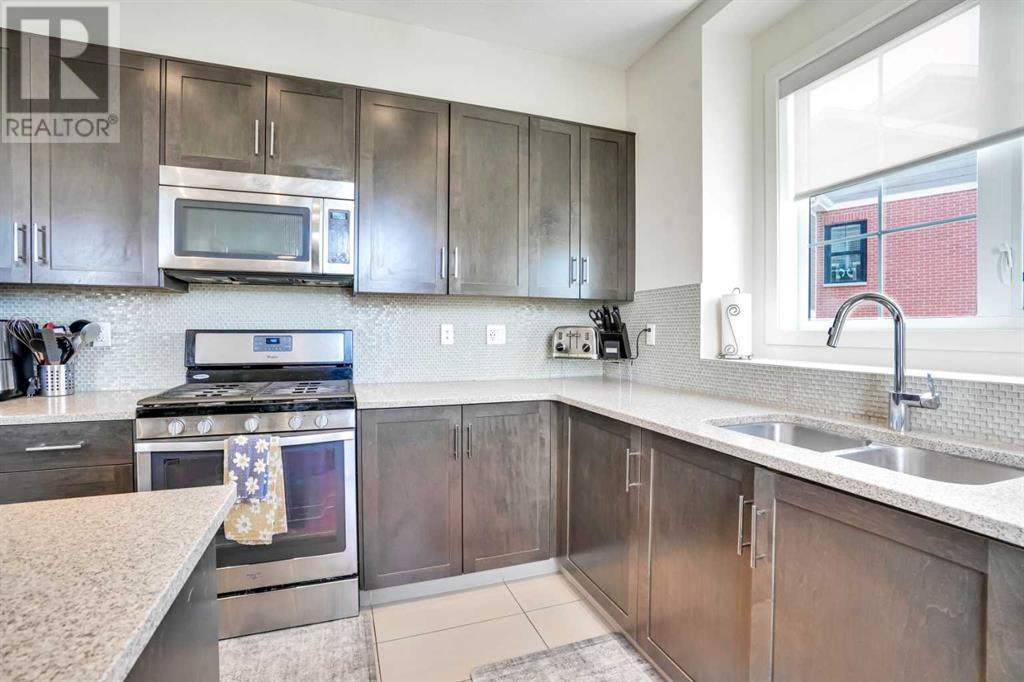 Single Family House for Sale in  Sherwood Row NW Sherwood Calgary 