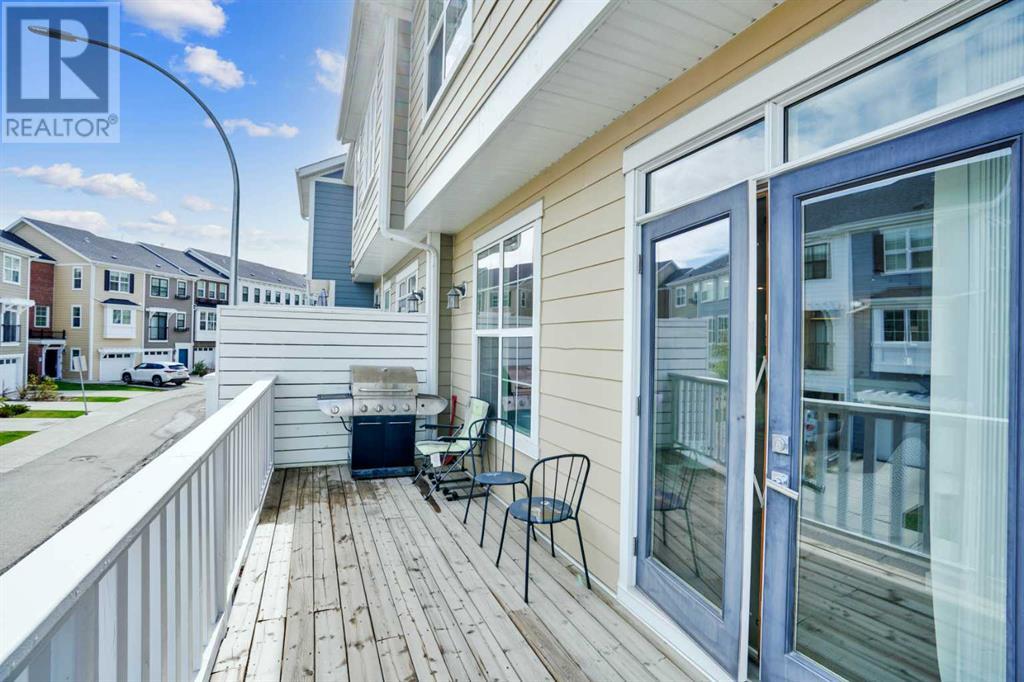 Single Family House for Sale in  Sherwood Row NW Sherwood Calgary 