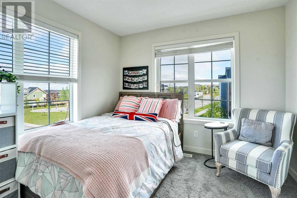 Single Family House for Sale in  Sherwood Row NW Sherwood Calgary 