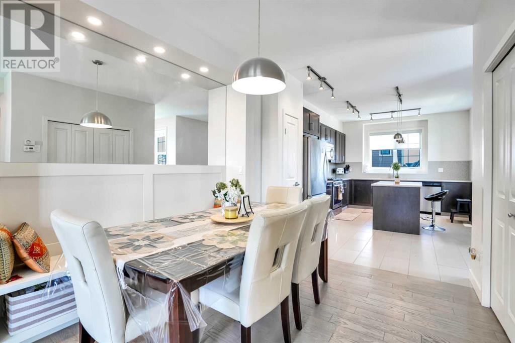 Single Family House for Sale in  Sherwood Row NW Sherwood Calgary 
