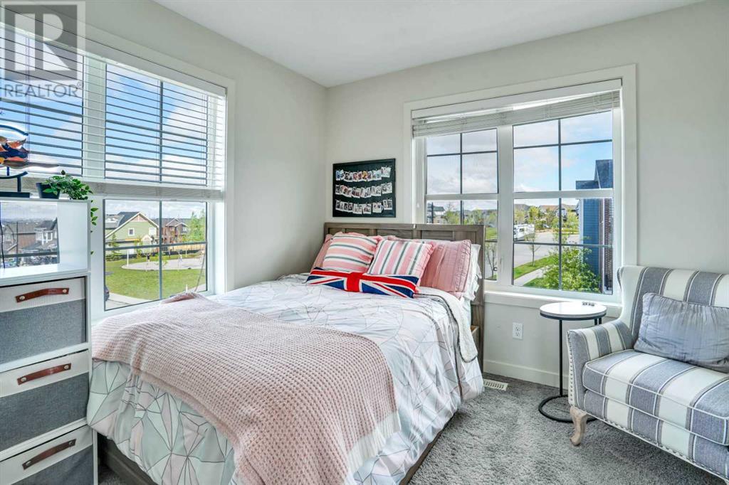 Single Family House for Sale in  Sherwood Row NW Sherwood Calgary 