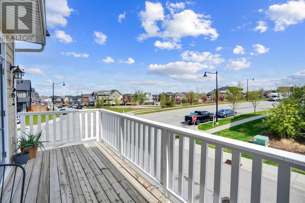 Single Family House for Sale in  Sherwood Row NW Sherwood Calgary 