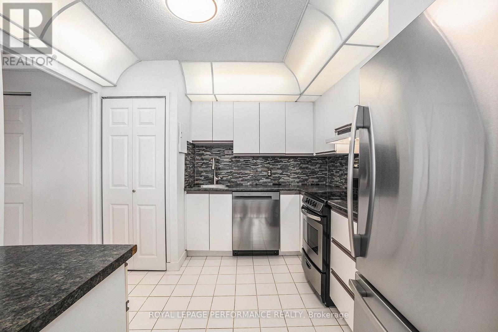 Photo 10 of 1901 1285 Cahill Drive, Ottawa ON