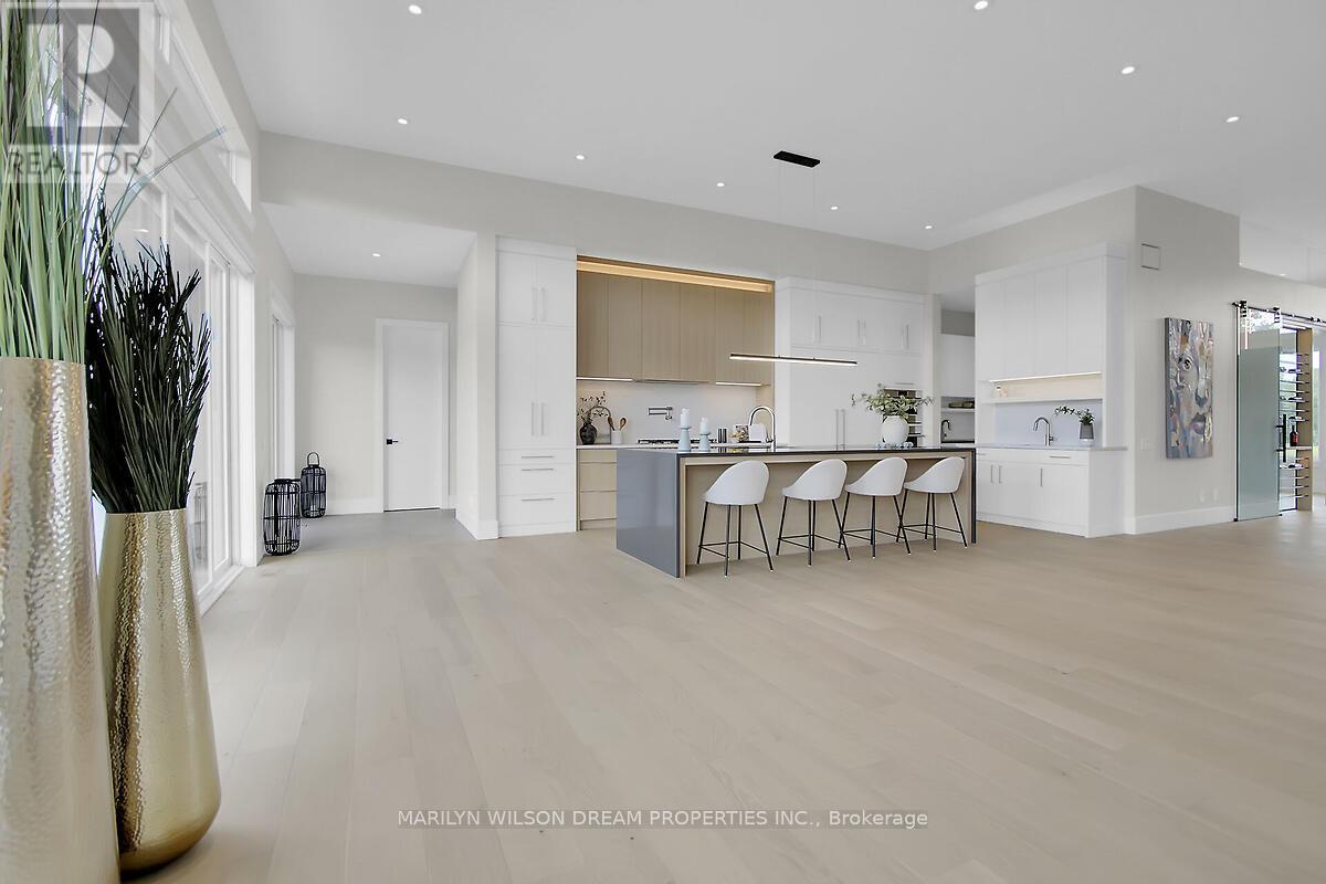 Photo 16 of 1070 Green Jacket Crescent, Ottawa ON