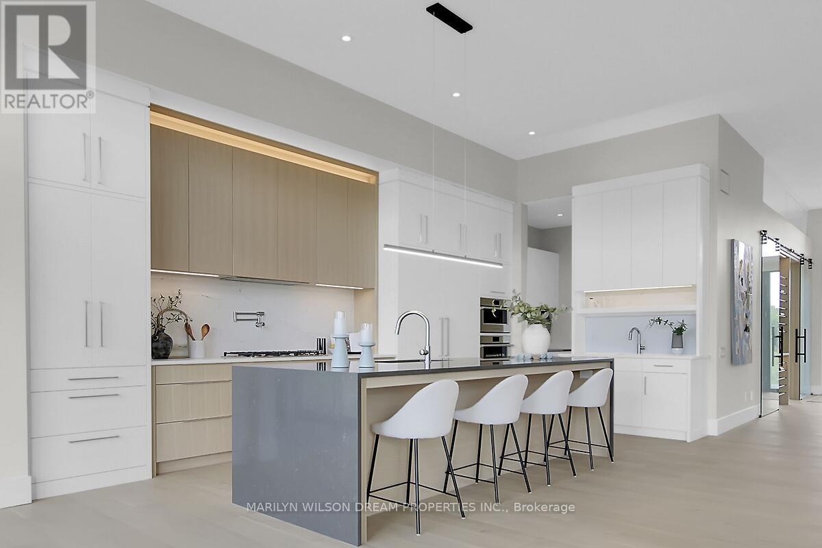 Photo 17 of 1070 Green Jacket Crescent, Ottawa ON