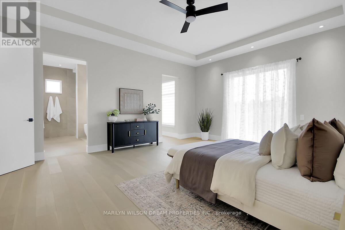 Photo 27 of 1070 Green Jacket Crescent, Ottawa ON