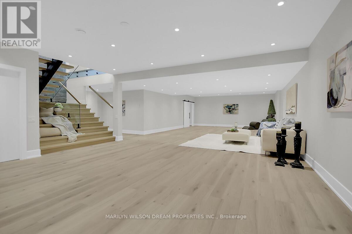 Photo 41 of 1070 Green Jacket Crescent, Ottawa ON