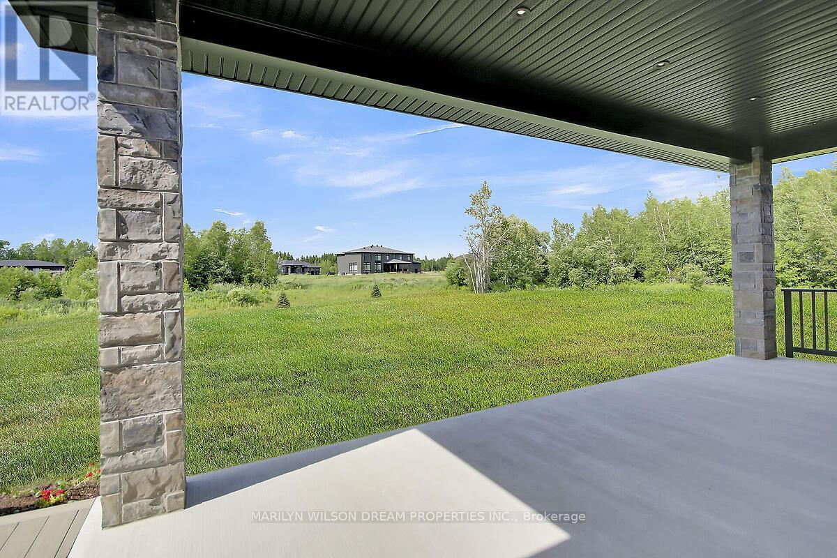 Photo 47 of 1070 Green Jacket Crescent, Ottawa ON